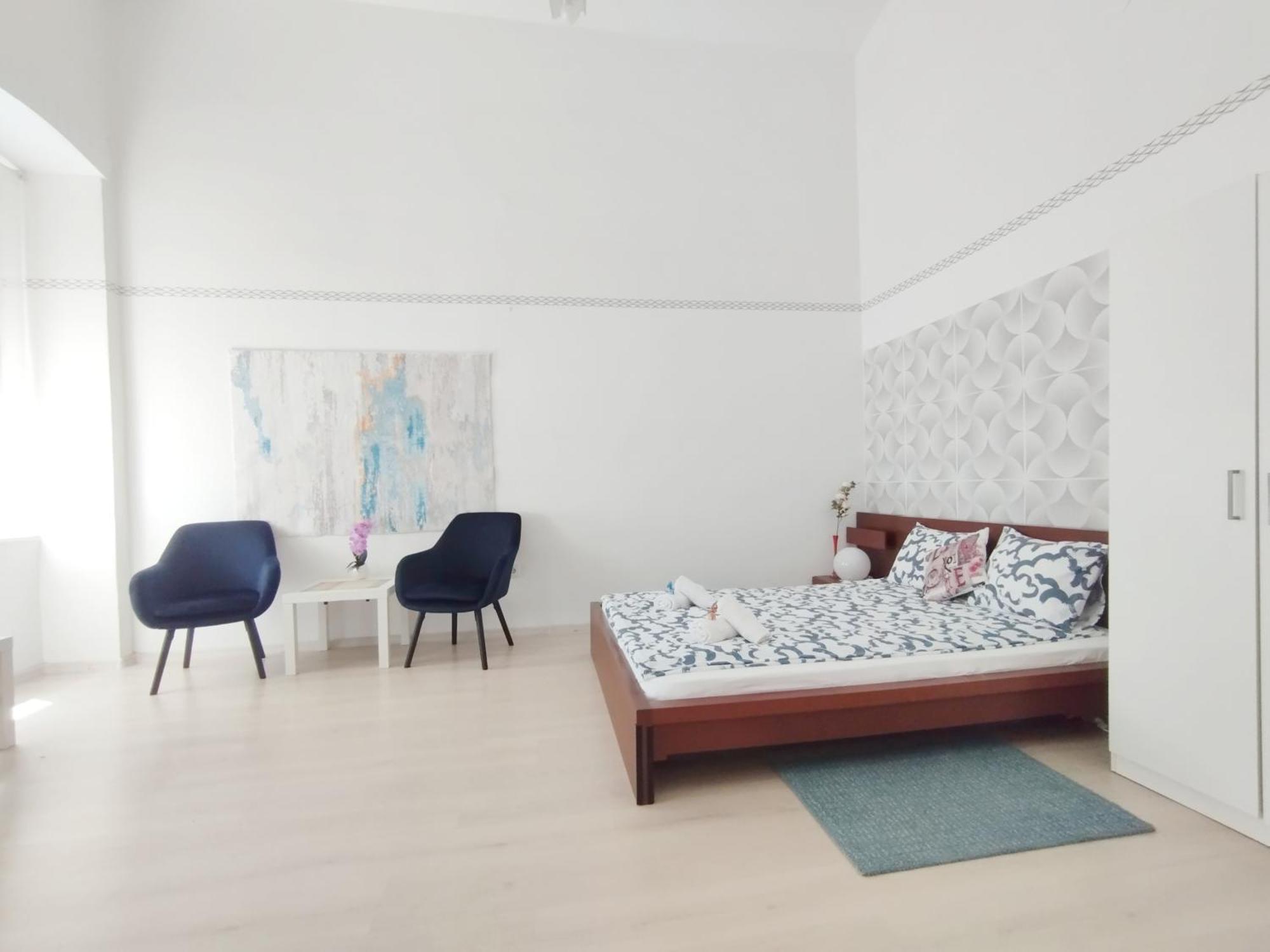 Free Parking Garage! Downtown Apartment Close To New York Cafe Budapešť Exteriér fotografie